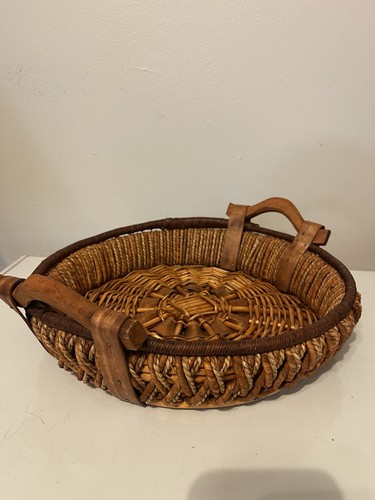 Round woven rattan - round, wicker